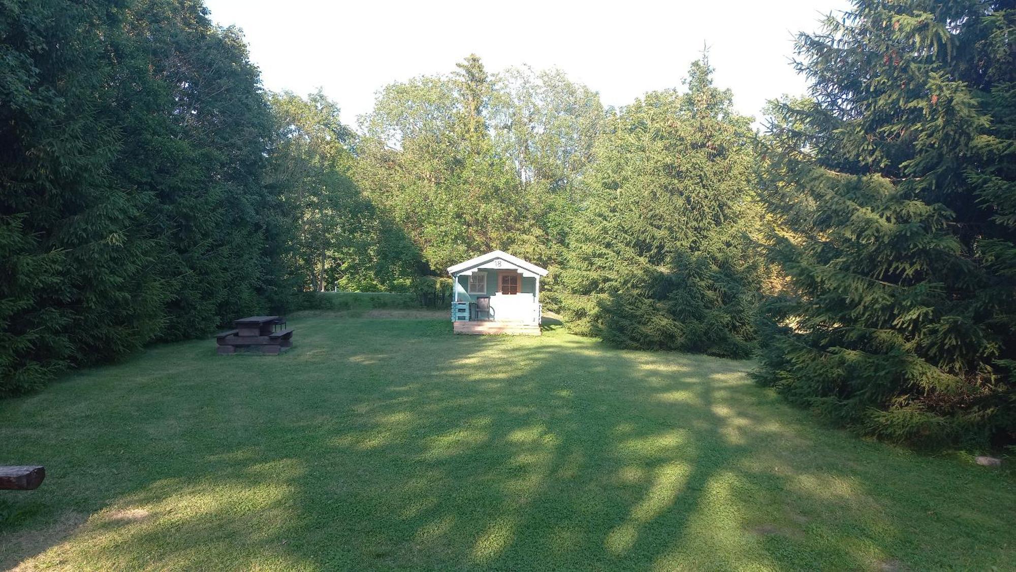 Ermistu Puhkekuela Hotel Buitenkant foto